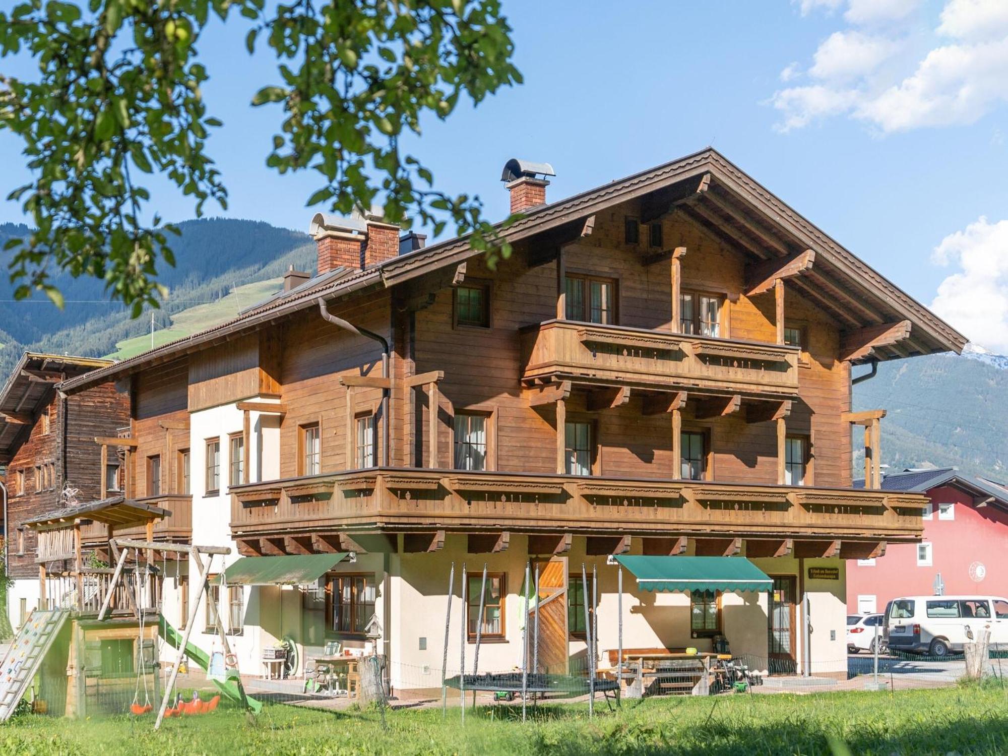 Beautiful Apartment In Mittersill With Balcony Kültér fotó