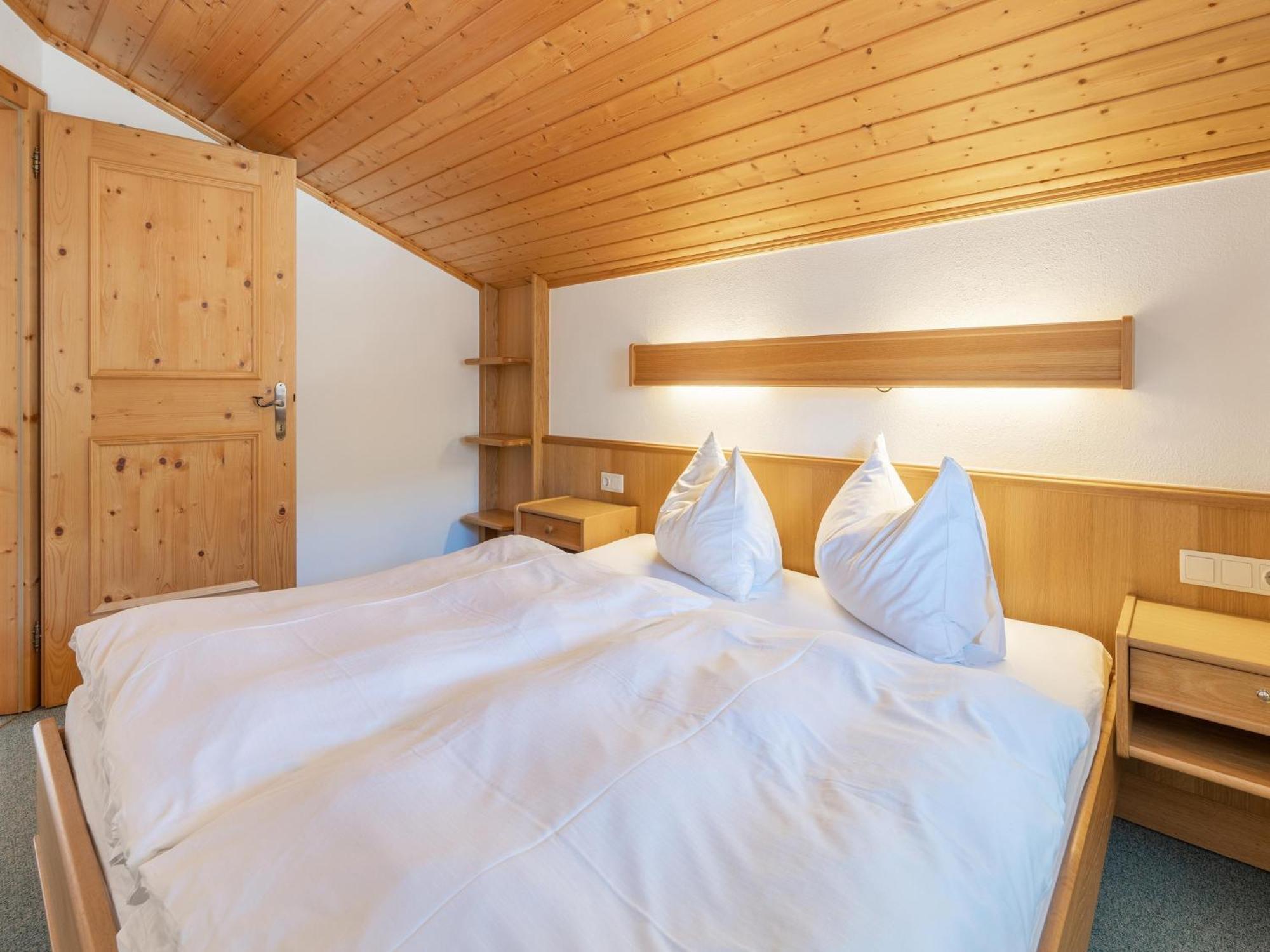 Beautiful Apartment In Mittersill With Balcony Kültér fotó