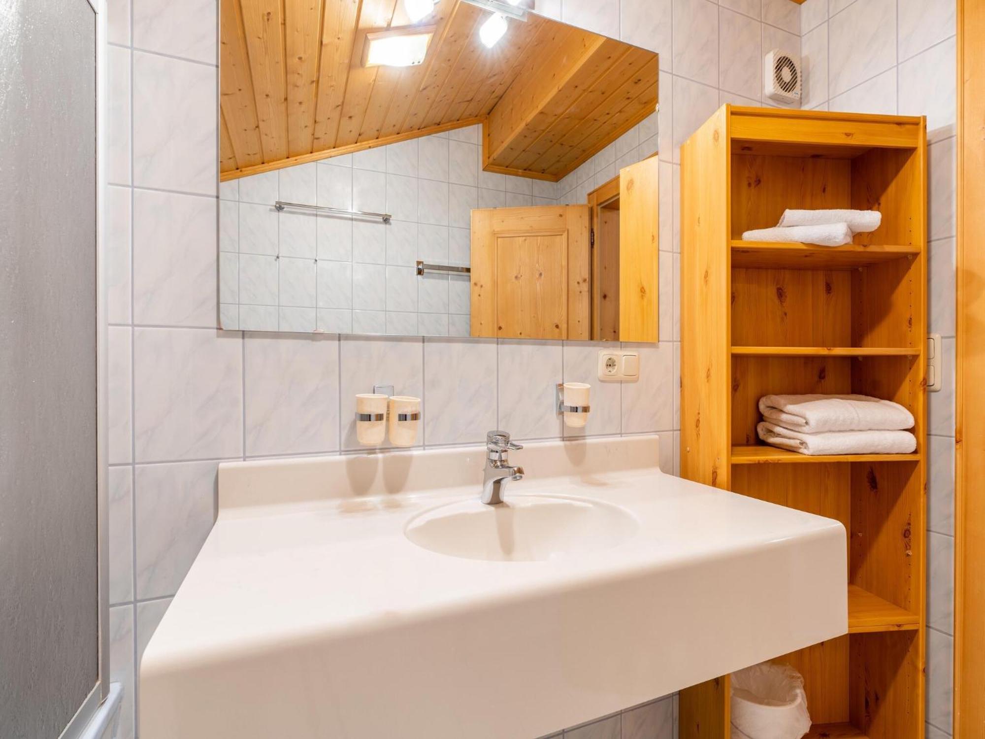 Beautiful Apartment In Mittersill With Balcony Kültér fotó